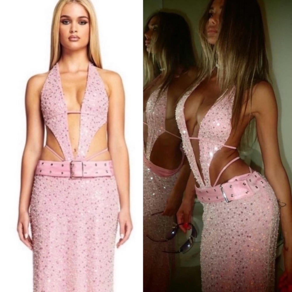 Pink Backless Bodycon Dress with Plunge Neckline and Sleeveless Design
